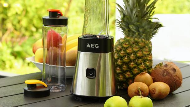 Heft-Abo ETM TESTMAGAZIN: 1 Jahr Ausland + AEG Smoothie Make...