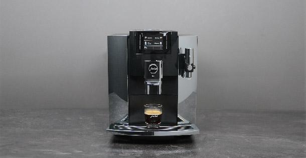 JURA E8 Chrom Modell 2018 Kaffeevollautomat im Test 2019