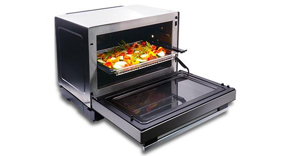 4-in-1 Kombi Dampfbackofen mit Mikrowelle Panasonic NN-CS89L...