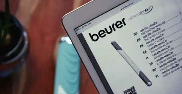 Beurer Cellulite releaZer: Die Gebrauchsanleitung auf einem iPad
