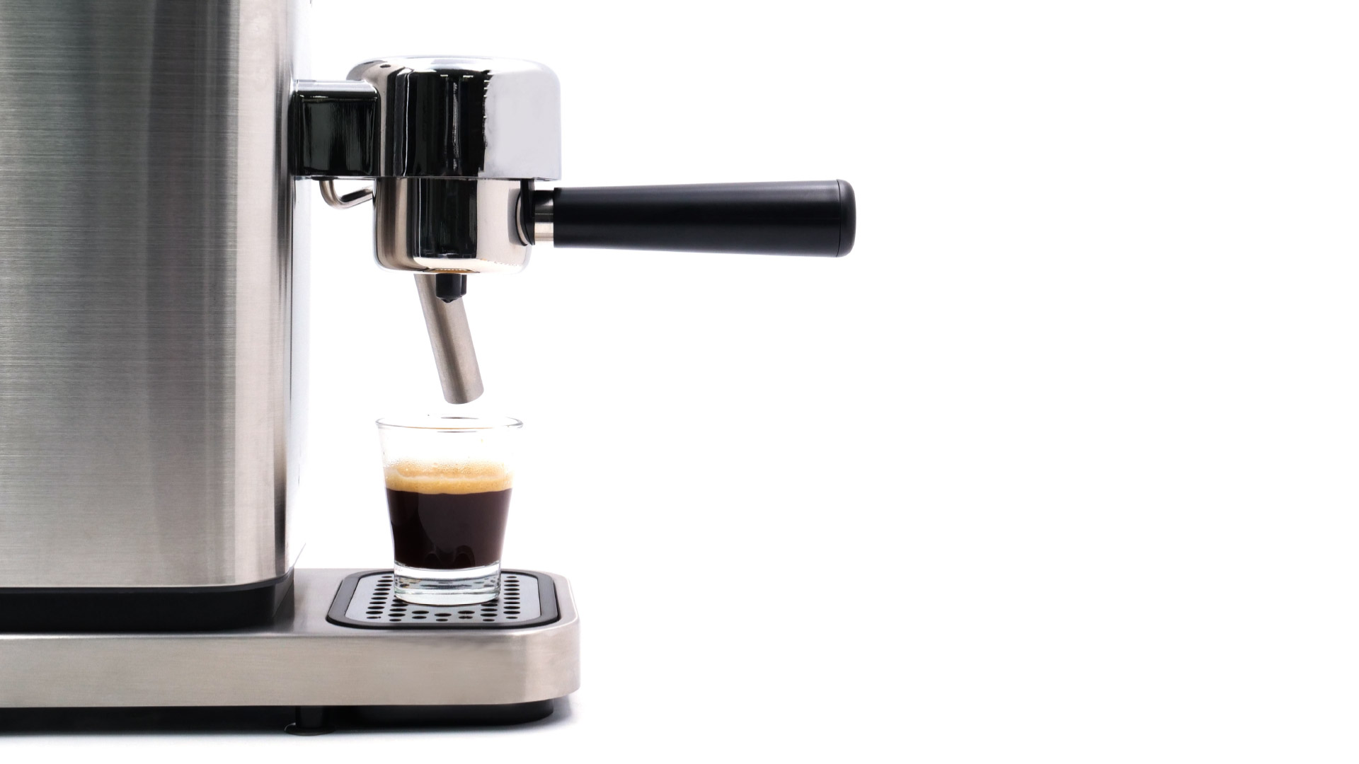 5 kompakte Espressomaschinen im - 2021 TESTMAGAZIN ETM Test