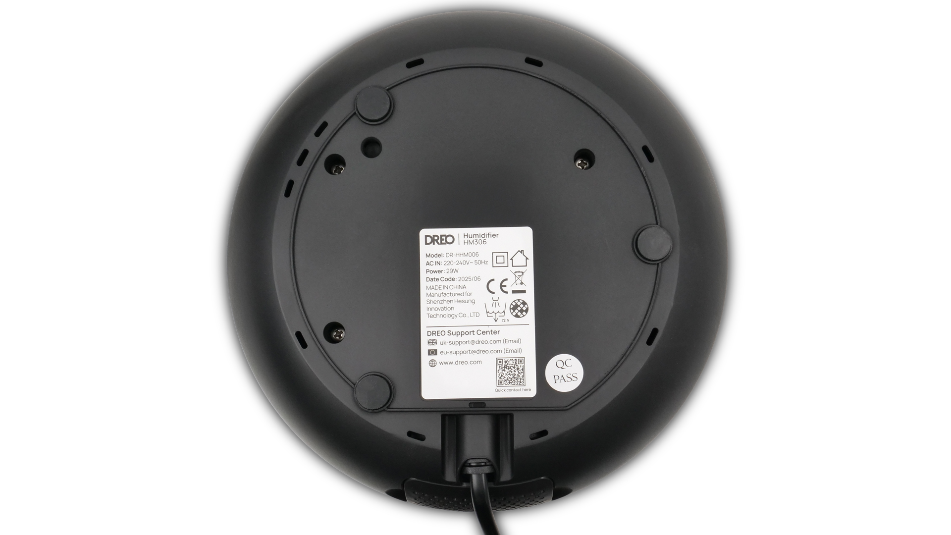 Die Unterseite des Modells. Entlang ihres Rands befinden sich mehrere runde Erhebungen.