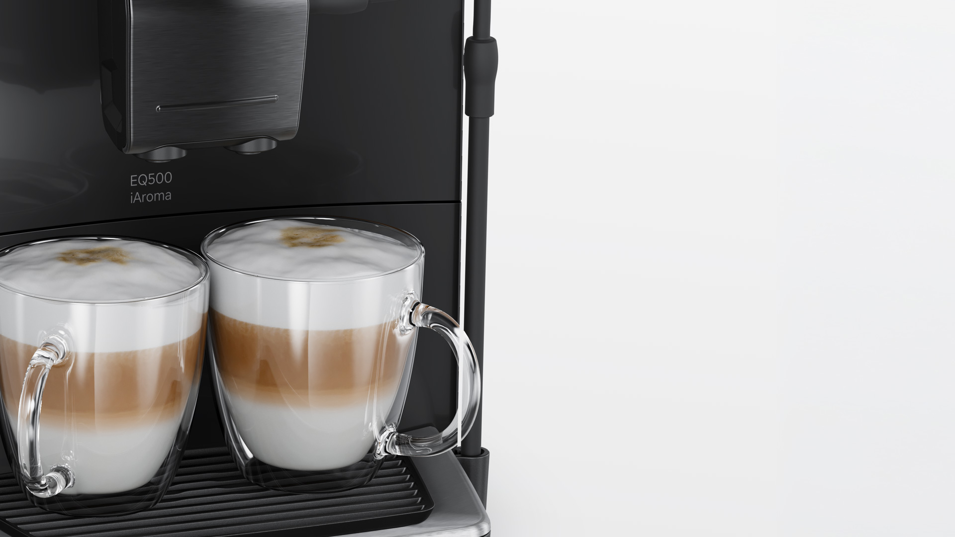 Cappuccino und Milchschaum der Siemens EQ500 iAroma